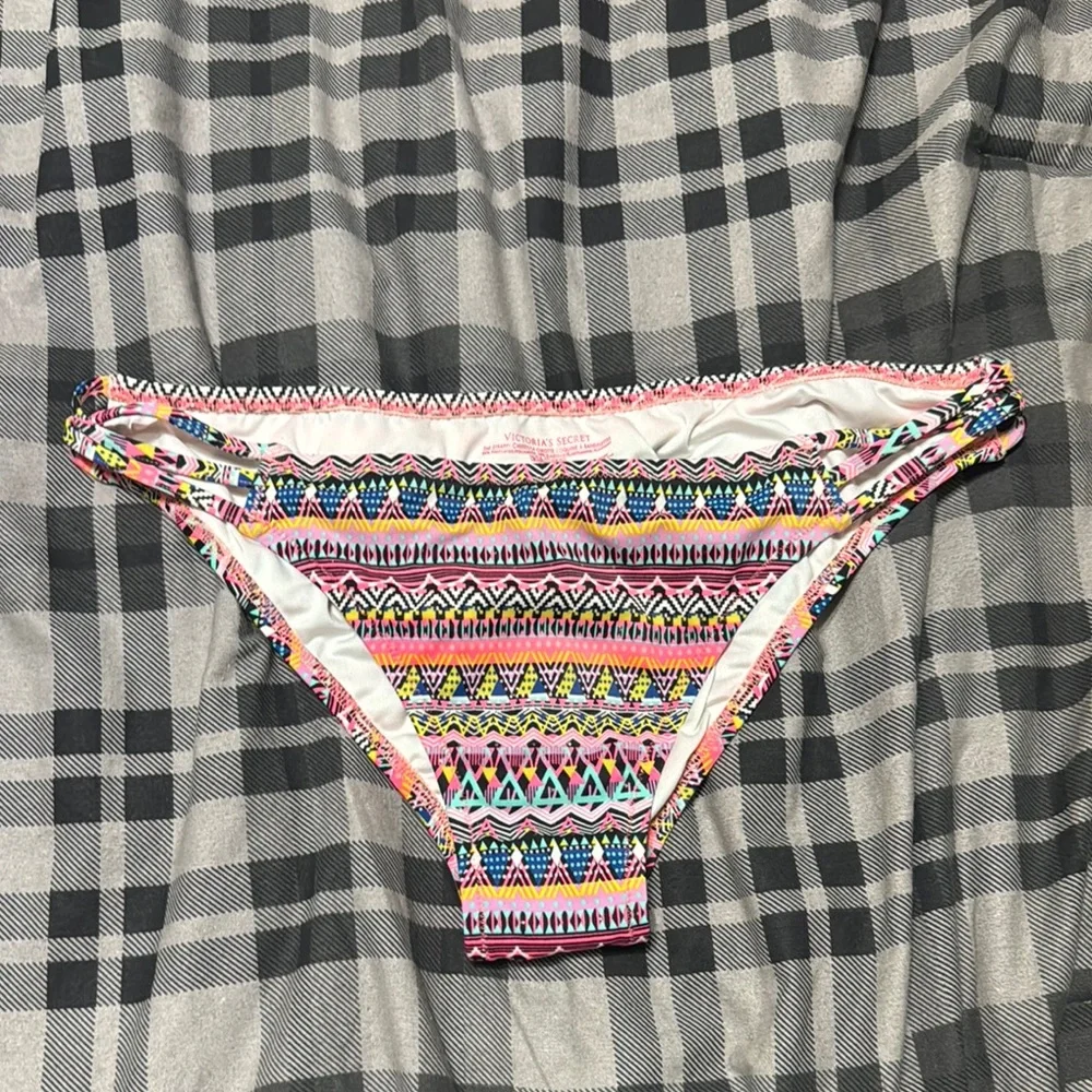 NWOT Victorias Secret Colorful Patterned Bikini Bottoms